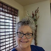 Dina Walkers foto