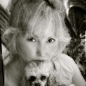 Foto von LESLIE LONGLEY