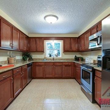 951 Glynlea Rd, Jacksonville, FL 32216