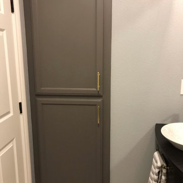 Petite Guest Bath