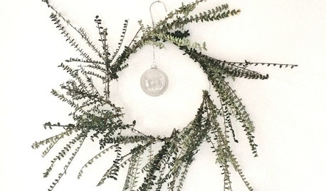 Craft: How to Create a Simple, Handmade Christmas Wreath
