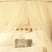 Decorating with tulle