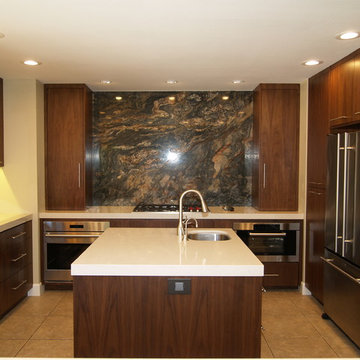 Dramatic Modern Kitchen