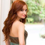 Yasna Duque's photo