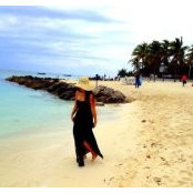 Monica Vivanco's photo