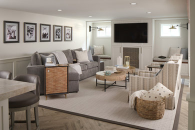 Example of a transitional basement design in Chicago