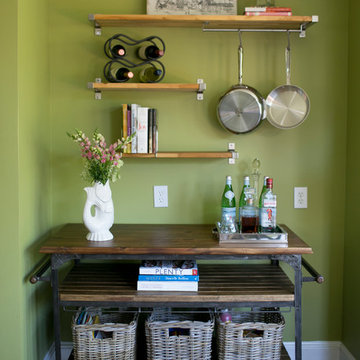 Rustic Chic Kitchen Nook and Bar Area