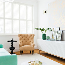 Delgado tv credenza