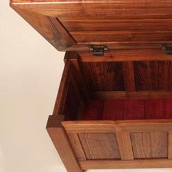 Walnut coffee table/blanket chest - Furniture