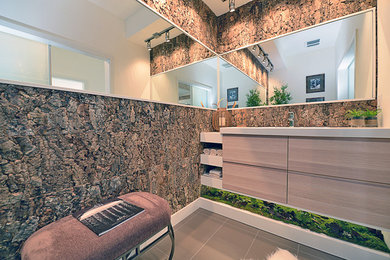 Bathroom - modern bathroom idea in Vancouver