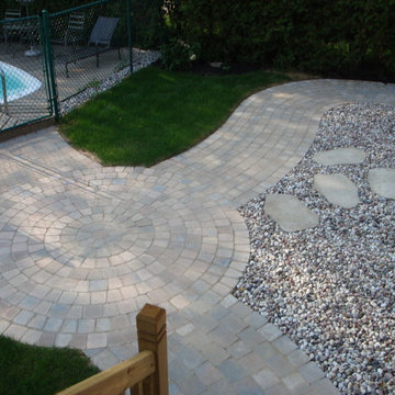 Small backyard in Pointe-claire