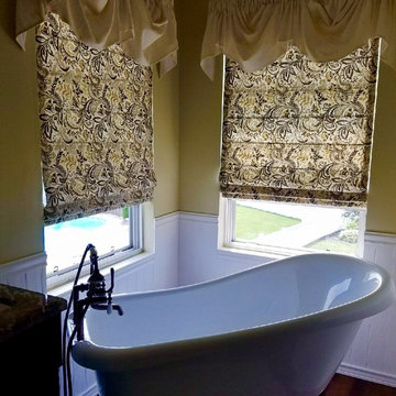 Shrewsbury Bathroom / Custom Roman Shades