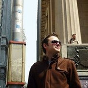 Mark Baschnonga's photo