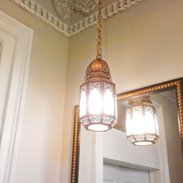 Guest Bath Hand-Painted Wall Border