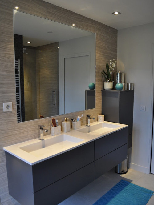 Best Contemporary Bathroom with Black Cabinets Design Ideas & Remodel