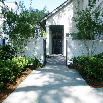 Beautifully Landscaped Entry