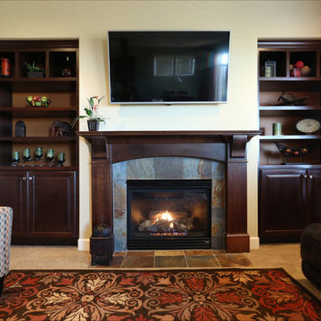 Mantle and Built ins Happy Valley, OR