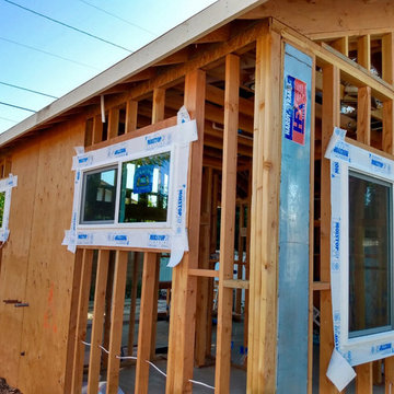 San Fernando Valley - ADU Features 1 full bedroom, full size laundry, kitchen