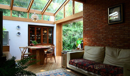 建築家が母にプレゼントした、愛情あふれる明るい住まい