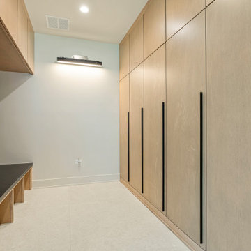 End Unit - Modern Luxury Rowhome | Heritage Place Naperville, IL