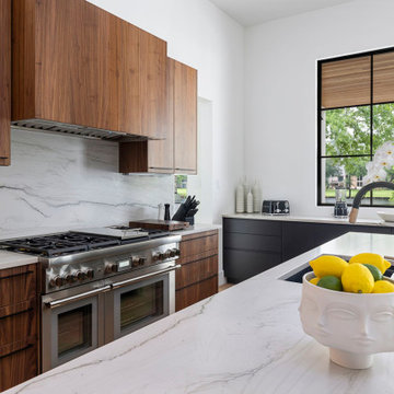 Modern Home on Championship Golf Course