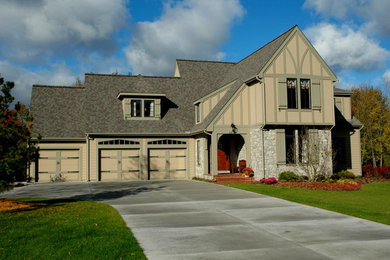 Traditional exterior home idea in Grand Rapids