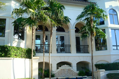 Example of a tuscan home design design in Miami