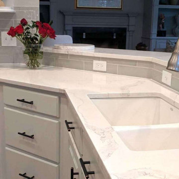 Calacatta Verona Quartz Counters | Bath Vanity