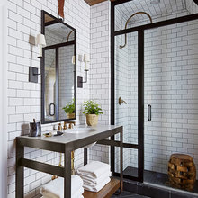 2716 Master bathroom