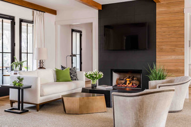 This is an example of a transitional living room in Atlanta.
