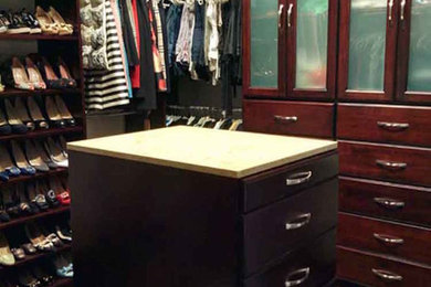 Inspiration for a closet remodel in Los Angeles