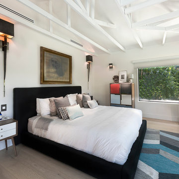 AVENTURA HOUSE