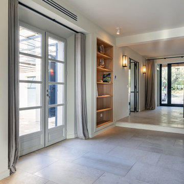 VILLA L