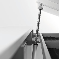 Champion Desk - Products