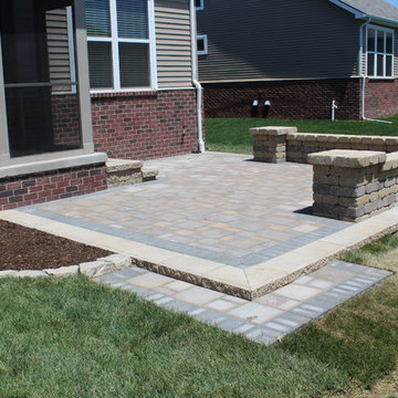 Raised Patio with Step - Fendt