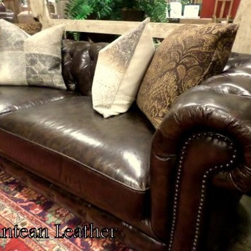 Sofas & Sectionals