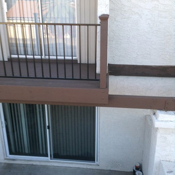 Mesa Balcony