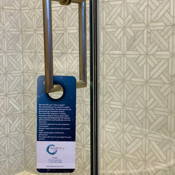 1/2'' thickness clear tempered glass corner 90 degrees swing shower door