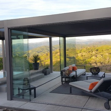 CAMARGUE - Louvered Structure with Integrated Shades