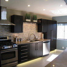 Gamboa Kitchen