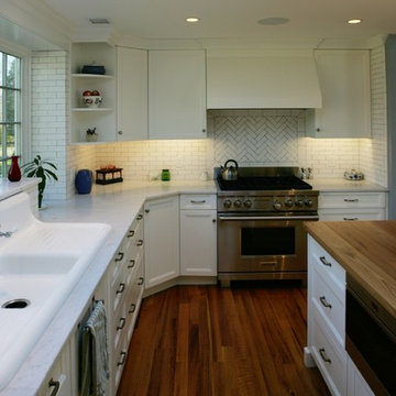 White Kitchen
