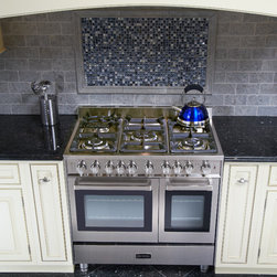 Verona Ranges in Kitchen Environments - Products