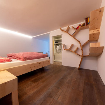 Küche in Altholz, begehbarer Schrank - Cucina in legno vecchio, cabina armadio