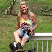 Melinda Moore's photo