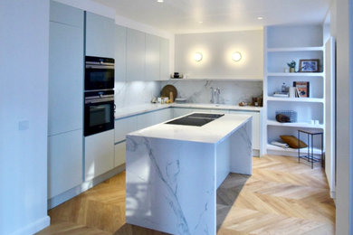 Inspiration pour une cuisine minimaliste.