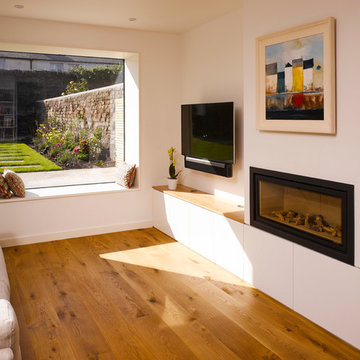 Contemporary Living Room
