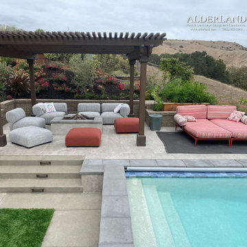 Sonora Rd. Moraga, Child safe infinity edge pool with a view.