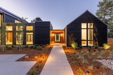 Minimalist exterior home photo in Denver