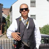 Alexander Rivas's photo