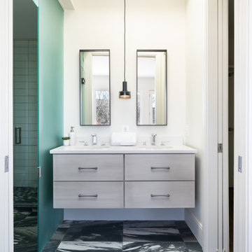 The Session - Primary Bathroom